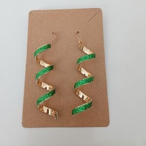 Fashion Jewelry Gold and Green Spiral Earrings